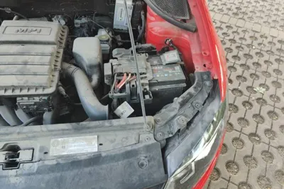 Volkswagen Polo 2018, 35100 км, за 39520.02 CNY - фото 22