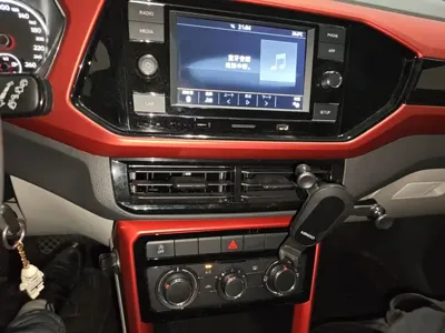 Volkswagen T-Cross 2020, 81199 км, за 46300 CNY - фото 20