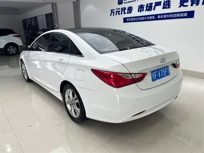 Hyundai Sonata 2012, 96000 км, за 16800 CNY - фото 9