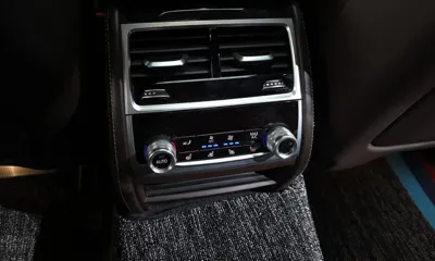 BMW 7-Series 2018, 62738 км, за 38500000 KRW - фото 19
