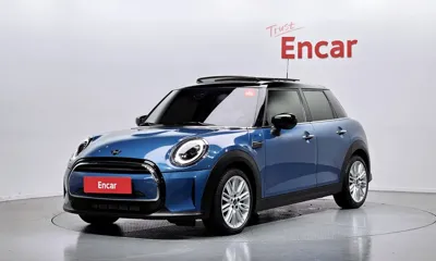 MINI Cooper · 2022 год