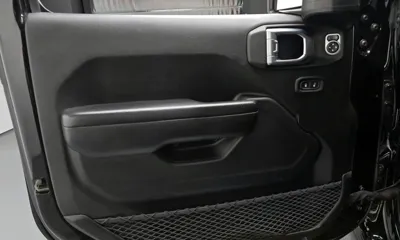 Jeep Wrangler 2018, 58523 км, за 38000000 KRW - фото 24