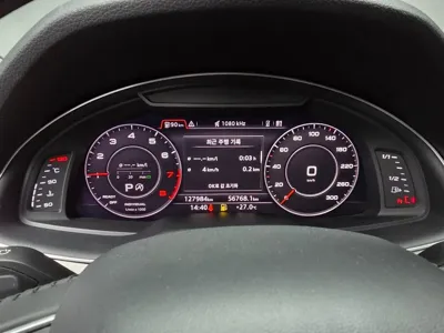 Audi Q7 2019, 127980 км, за 22000000 KRW - фото 5