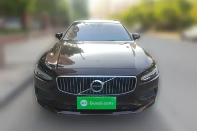 Volvo S90 2017, 187600 км, за 86402.19 CNY