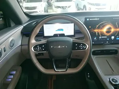 Chery Tiggo 8 PLUS C-DM 2025, 7400 км, за 87800 CNY - фото 11