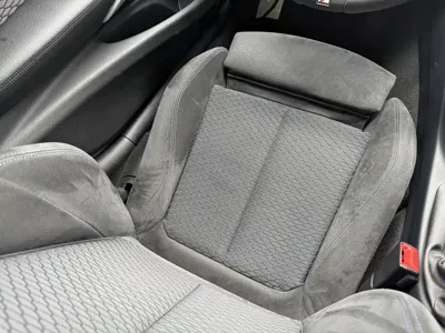 BMW 3 Series 2018, 97000 км, за 82800 CNY - фото 8