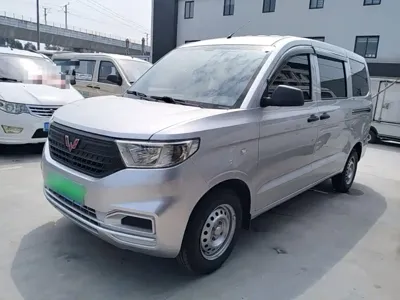 Wuling Hongguang V · 2022 год