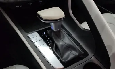 Hyundai Avante 2023, 67745 км, за 17350000 KRW - фото 9