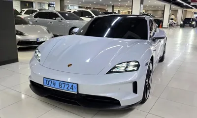 Porsche Taycan 2025, 16410 км, за 124990000 KRW