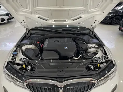 BMW 3 Series 2021, 74000 км, за 127800 CNY - фото 14