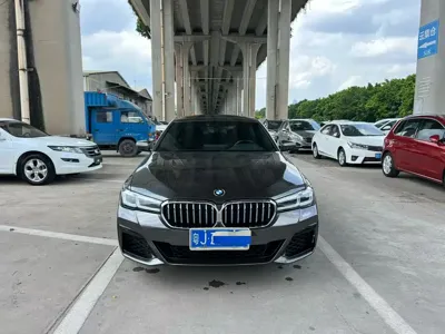 BMW 5 Series 2021, 50000 км, за 185000 CNY