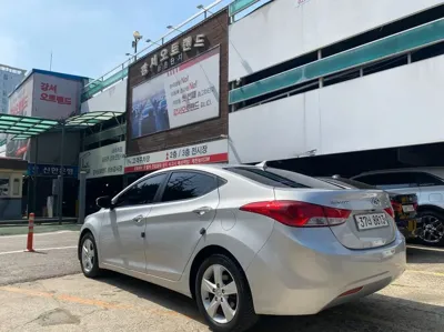 Hyundai Avante 2013, 109039 км, за 4800000 KRW - фото 2