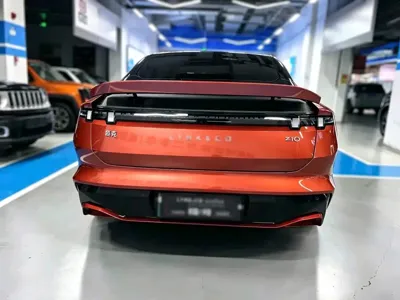 Lynk & Co Z10 2024, 25000 км, за 138800 CNY