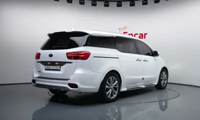 Kia Canival 2019, 127933 км, за 15990000 KRW