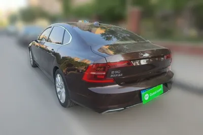 Volvo S90 2017, 187600 км, за 86402.19 CNY
