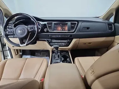 Kia Canival 2018, 190352 км, за 11300000 KRW - фото 7