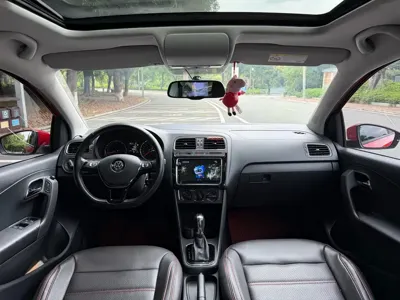 Volkswagen Polo 2018, 40000 км, за 38000 CNY - фото 5