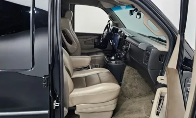 Chevrolet Express Van 2018, 55387 км, за 33500000 KRW - фото 26