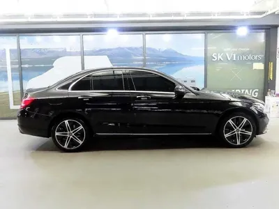 Mercedes-Benz C-Class 2019, 46543 км, за 24000000 KRW