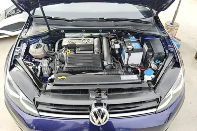 Volkswagen Golf 2018, 122400 км, за 62092.65 CNY - фото 24
