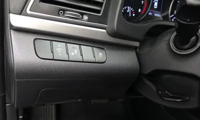Hyundai Avante 2018, 162302 км, за 7400000 KRW - фото 17
