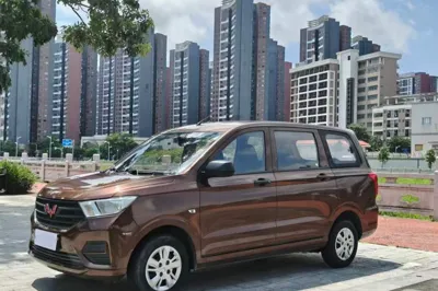 Wuling Hongguang · 2021 год