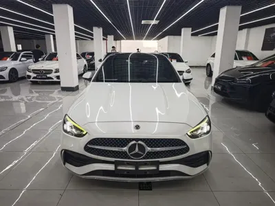 Mercedes-Benz C-Class · 2021 год