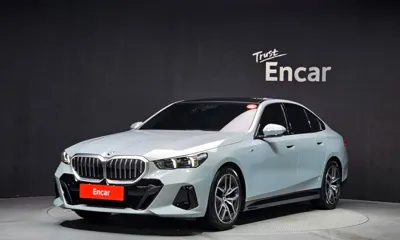 BMW 5-Series · 2024 год
