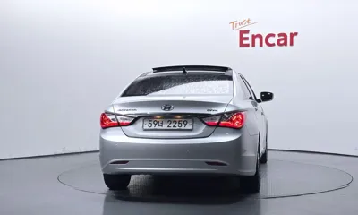 Hyundai Sonata 2012, 144360 км, за 3800000 KRW - фото 4