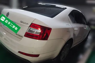 Skoda Octavia 2016, 75400 км, за 41995.95 CNY - фото 6