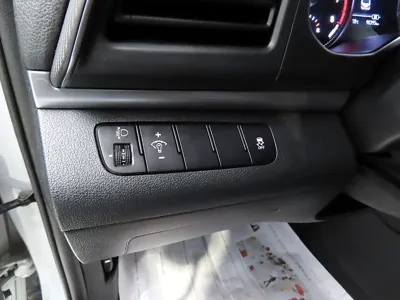 Hyundai Avante 2019, 98394 км, за 10600000 KRW - фото 15