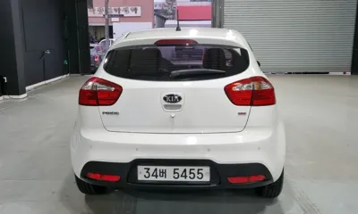 Kia Pride 2013, 84215 км, за 4500000 KRW - фото 4