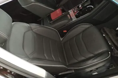 Volkswagen Touareg 2019, 132500 км, за 222103.92 CNY - фото 19