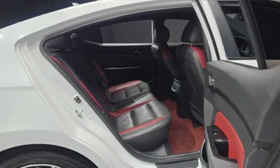 Hyundai Avante 2017, 135540 км, за 9300000 KRW - фото 13