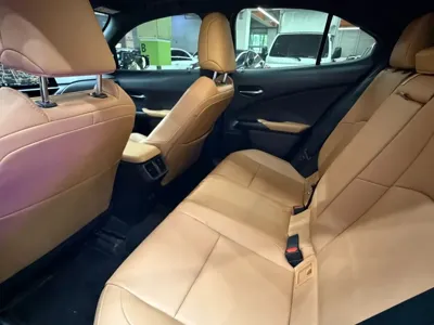 Lexus UX 2024, 42679 км, за 34000000 KRW - фото 9