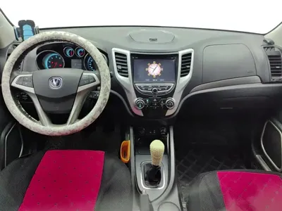 Changan CS35 2015, 43700 км, за 13799 CNY - фото 12