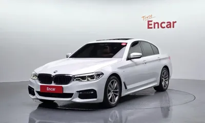 BMW 5-Series · 2017 год
