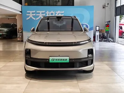 Li Auto Li L9 2024, 60199 км, за 275900 CNY