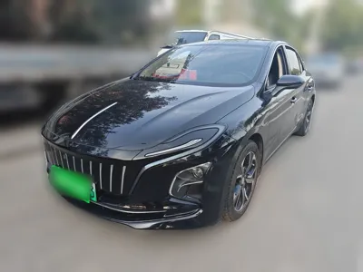 Hongqi E-QM5 · 2023 год