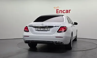 Mercedes-Benz E-Class 2017, 193522 км, за 16300000 KRW