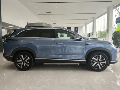BYD 海狮07 DM-i 2025, 1600 км, за 135800 CNY