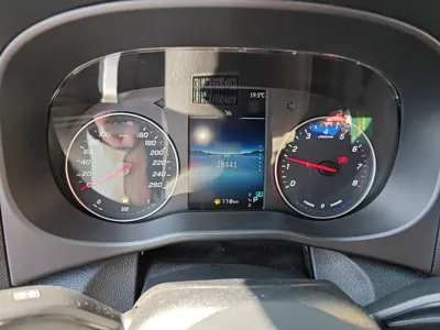 Mercedes-Benz Vito 2024, 18400 км, за 282829.51 CNY - фото 8