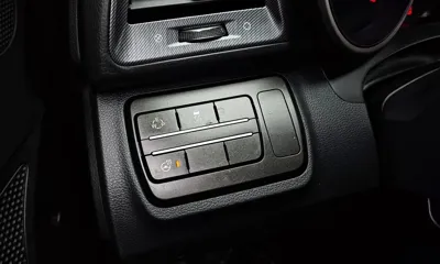 KG_Mobility_Ssangyong TIBOLI 2017, 98165 км, за 8900000 KRW - фото 17