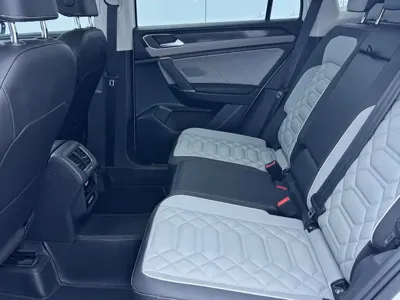 Volkswagen Tayron 2023, 42000 км, за 173800 CNY - фото 11
