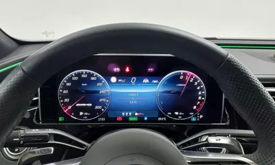 Mercedes-Benz E-Class 2025, 6441 км, за 116000000 KRW - фото 8