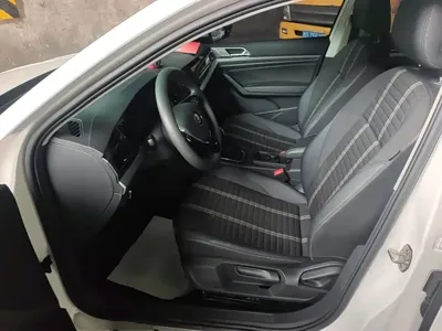 Volkswagen Lavida 2019, 88500 км, за 61100 CNY - фото 15