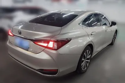 Lexus ES 2018, 102500 км, за 140364.47 CNY - фото 6