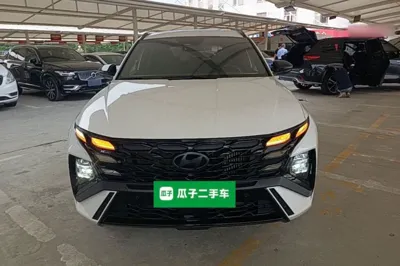 Hyundai Tucson 2025, 14900 км, за 122067.06 CNY
