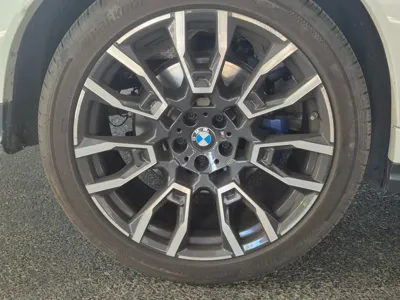BMW X6 2024, 44000 км, за 58991.84 USD - фото 8