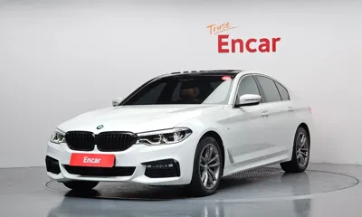 BMW 5-Series · 2018 год